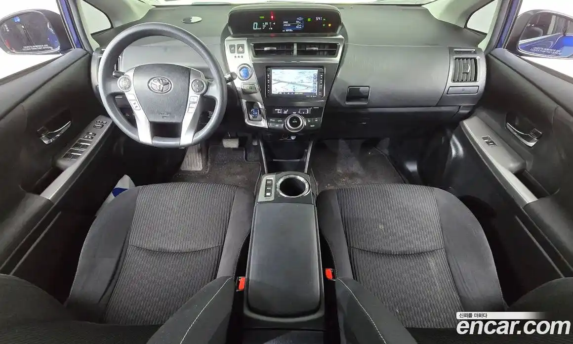 Toyota Prius 2015 1.8 Автомат в Москве № 473026, фото 7