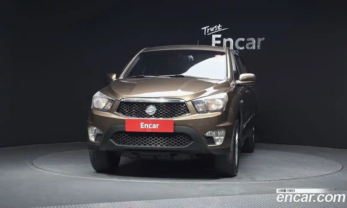 SsangYong Korando 2012 2.0 Механическая в Москве № 491335, фото 3