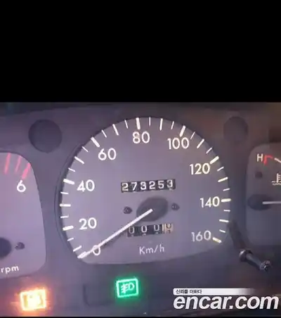 SsangYong Istana 2001 2.9 Механическая в Москве № 491671, миниатюра 6