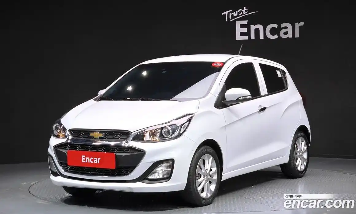 Chevrolet Spark 2021 1.0 Автомат в Москве № 491743, фото 1