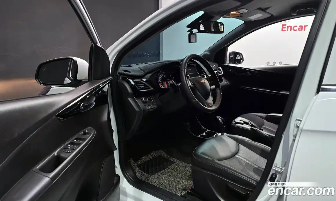 Chevrolet Spark 2021 1.0 Автомат в Москве № 491743, фото 11