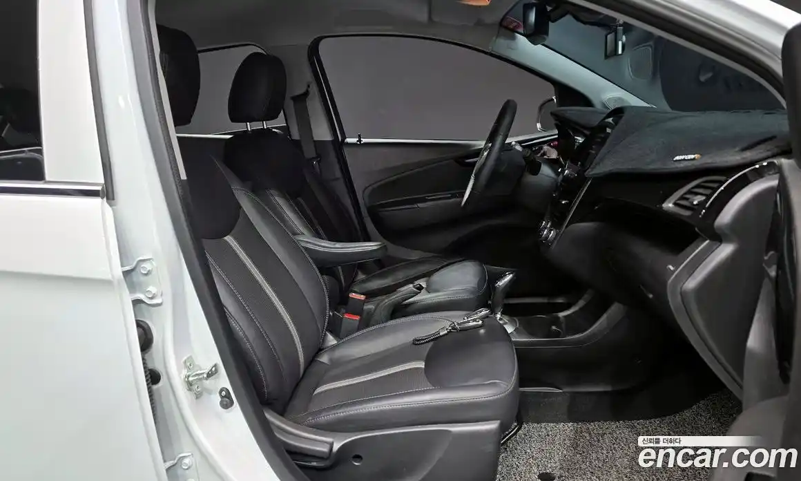 Chevrolet Spark 2021 1.0 Автомат в Москве № 491743, фото 10