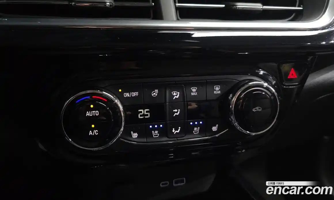 Chevrolet Trax 2024 1.2 Автомат в Москве № 491768, фото 17