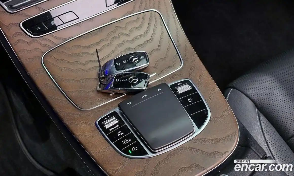 Mercedes-Benz E-Class 2021 2.0 Автомат в Москве № 495952, фото 17