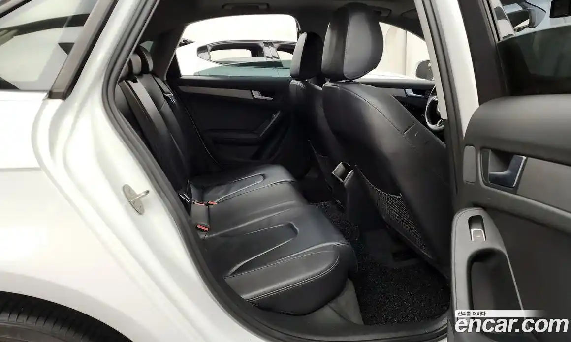 Audi A4 2015 2.0 Автомат в Москве № 497127, фото 12