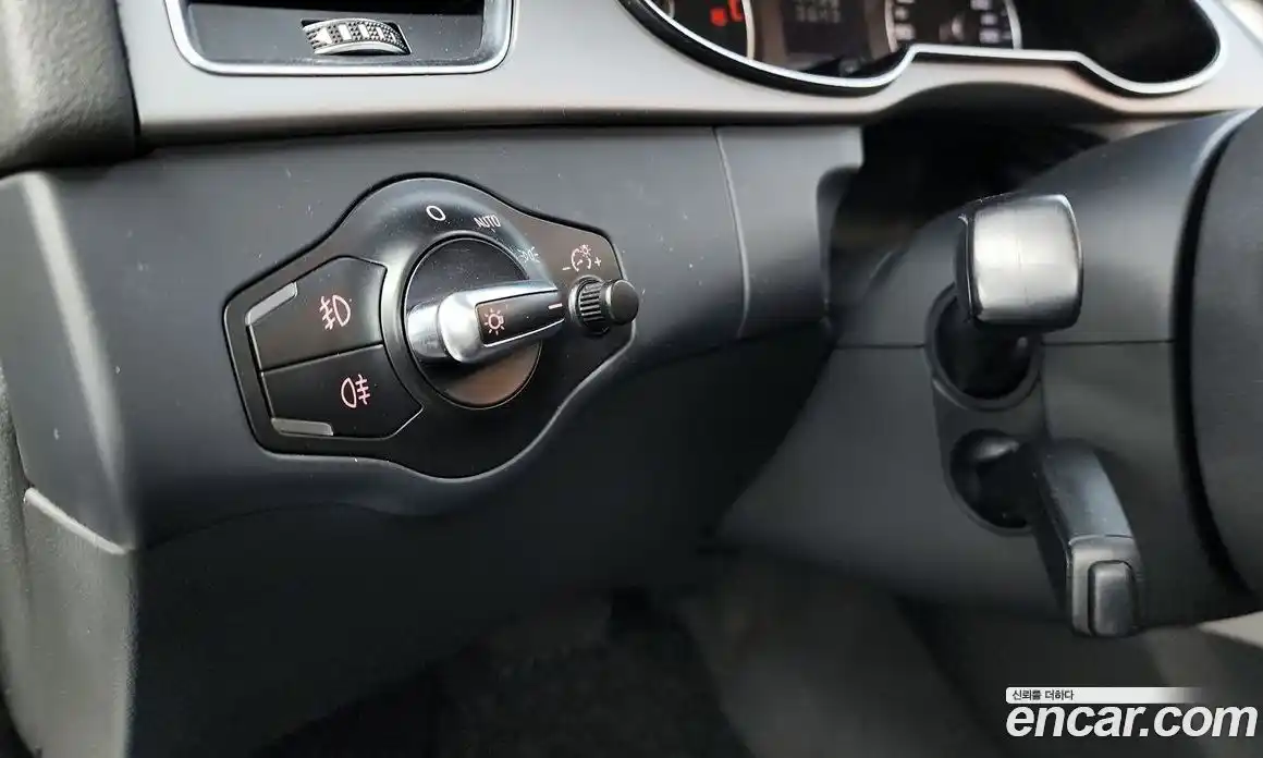 Audi A4 2015 2.0 Автомат в Москве № 497127, фото 16