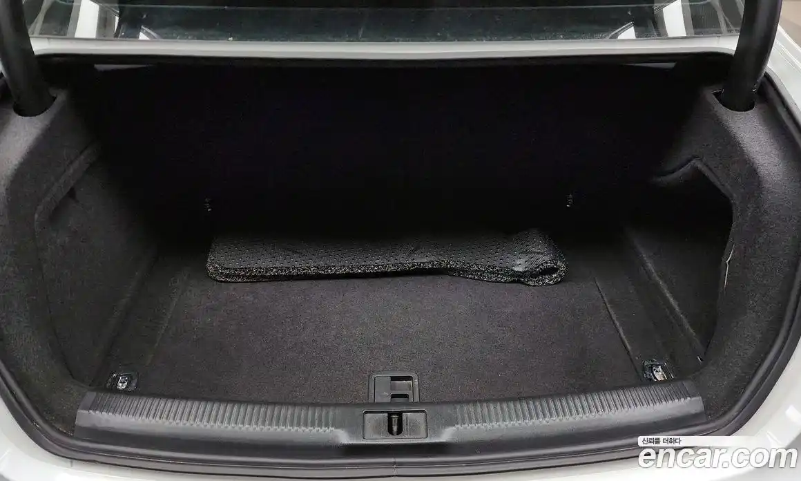 Audi A4 2015 2.0 Автомат в Москве № 497127, фото 20