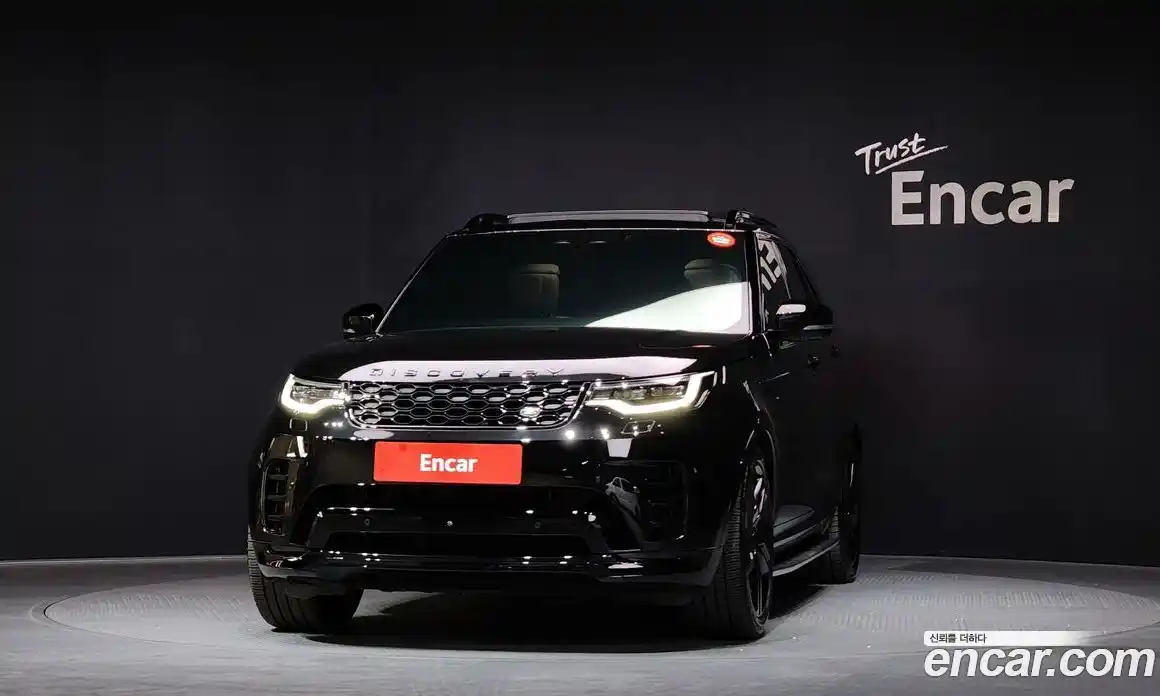 Land Rover Discovery 2024 3.0 Автомат в Москве № 498708, фото 3