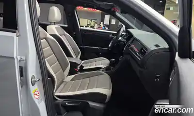 Volkswagen T-Roc 2021 2.0 Автомат в Москве № 499899, миниатюра 11