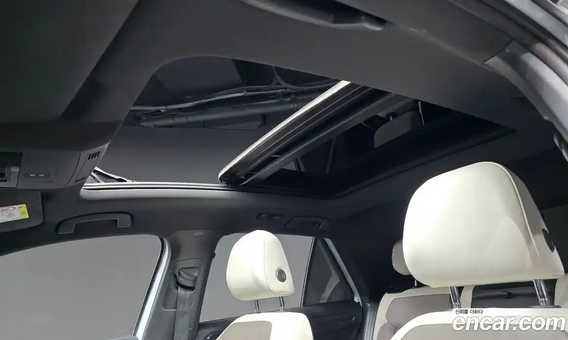 Volkswagen T-Roc 2021 2.0 Автомат в Москве № 499899, фото 17