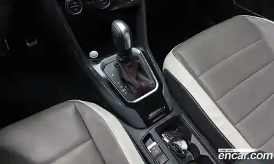 Volkswagen T-Roc 2021 2.0 Автомат в Москве № 499899, миниатюра 9