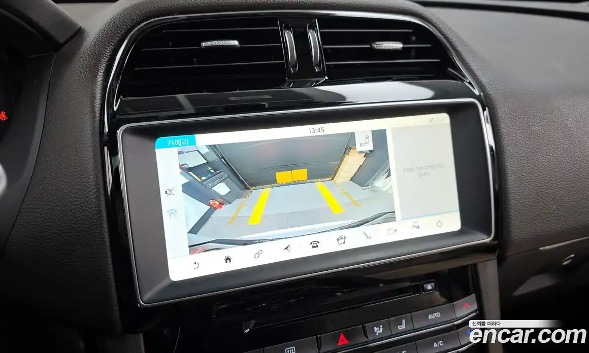 Jaguar F-Pace 2017 2.0 Автомат в Москве № 500269, фото 15