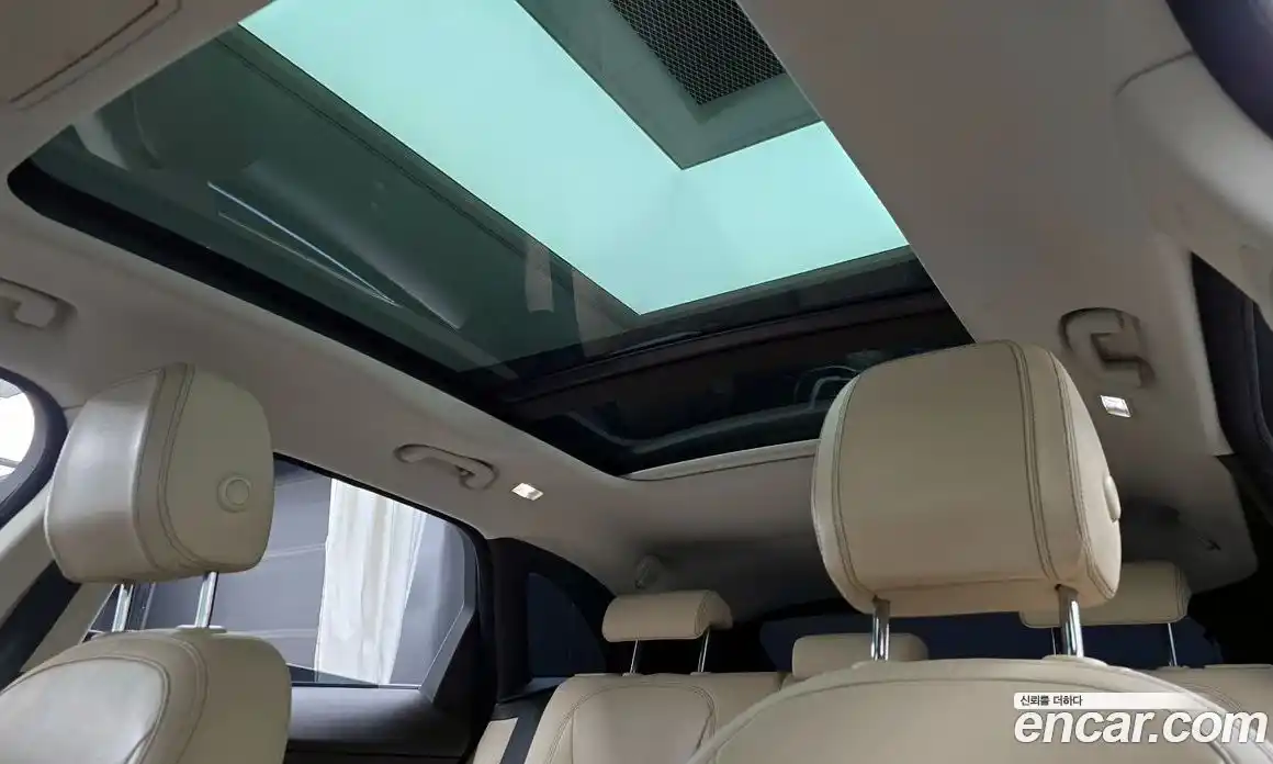 Jaguar F-Pace 2017 2.0 Автомат в Москве № 500269, фото 18