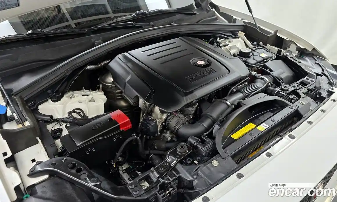 Jaguar F-Pace 2017 2.0 Автомат в Москве № 500269, фото 6