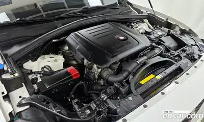 Jaguar F-Pace 2017 2.0 Автомат в Москве № 500269, миниатюра 6