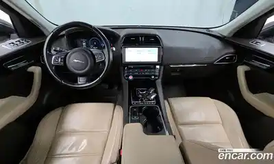 Jaguar F-Pace 2017 2.0 Автомат в Москве № 500269, миниатюра 7