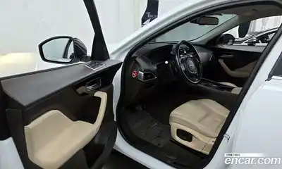 Jaguar F-Pace 2017 2.0 Автомат в Москве № 500269, миниатюра 10