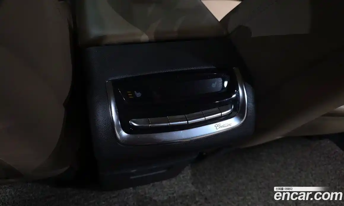 Cadillac XT6 2021 3.6 Автомат в Москве № 500710, фото 18