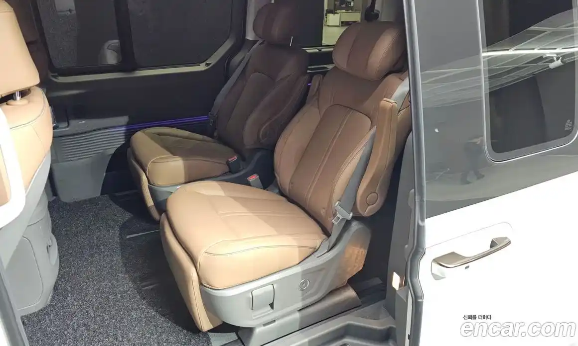 Hyundai Staria 2025 1.6 Автомат в Москве № 517476, фото 12