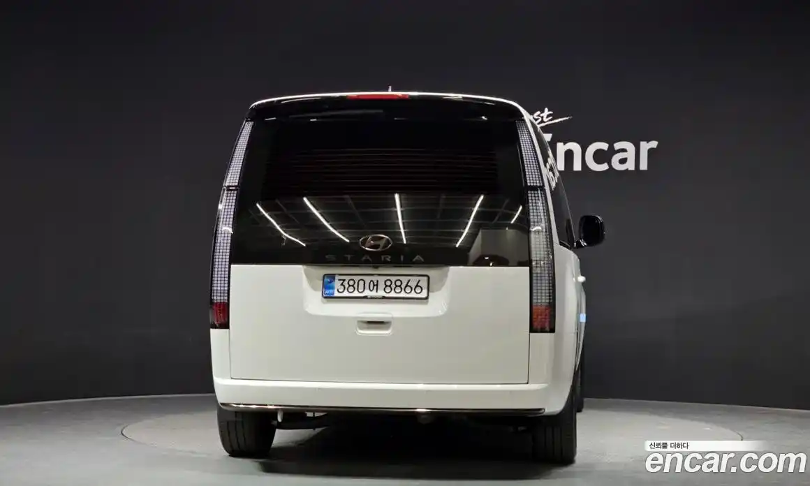 Hyundai Staria 2025 1.6 Автомат в Москве № 517476, фото 4