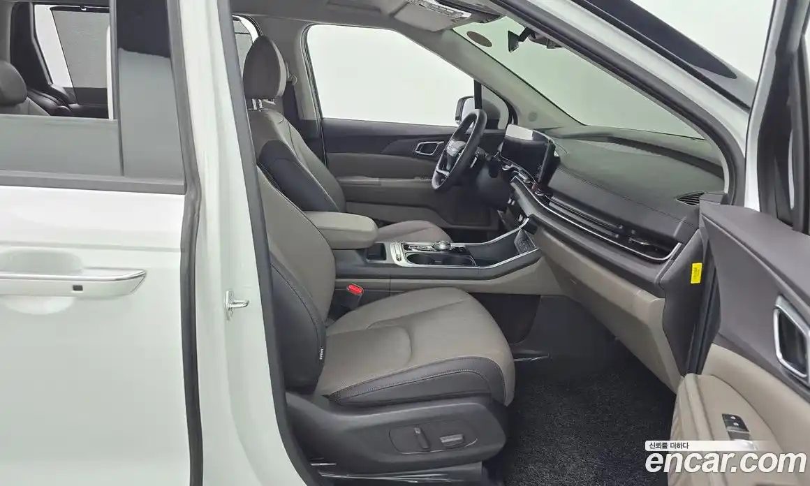 Kia Canival 2026 3.5 Автомат в Москве № 519354, фото 11