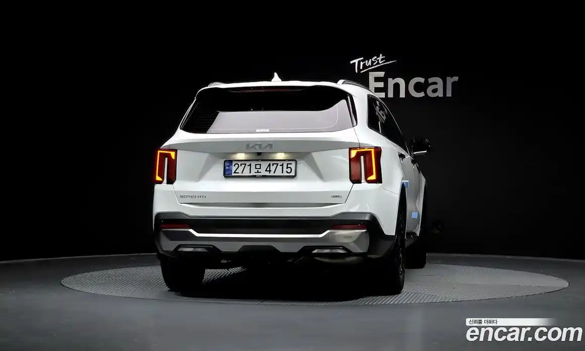 Kia Sorento 2025 1.6 Автомат в Москве № 519856, фото 4