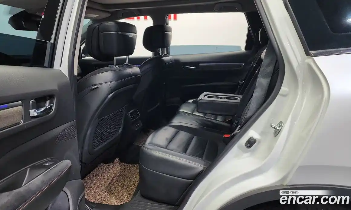 Renault QM6 2024 2.0 Автомат в Москве № 520628, фото 11