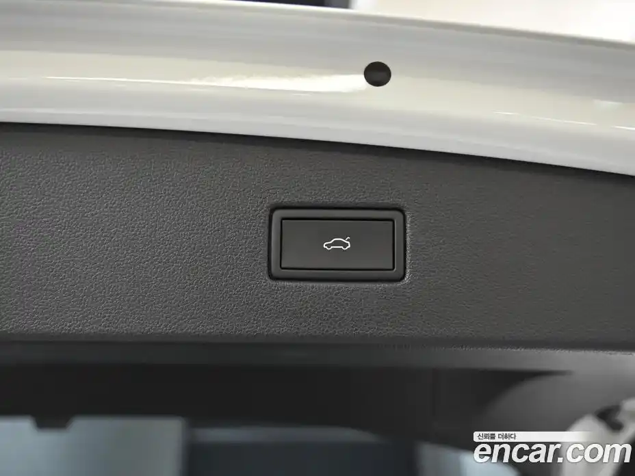 Volkswagen Tiguan 2022 2.0 Автомат в Москве № 521090, фото 20