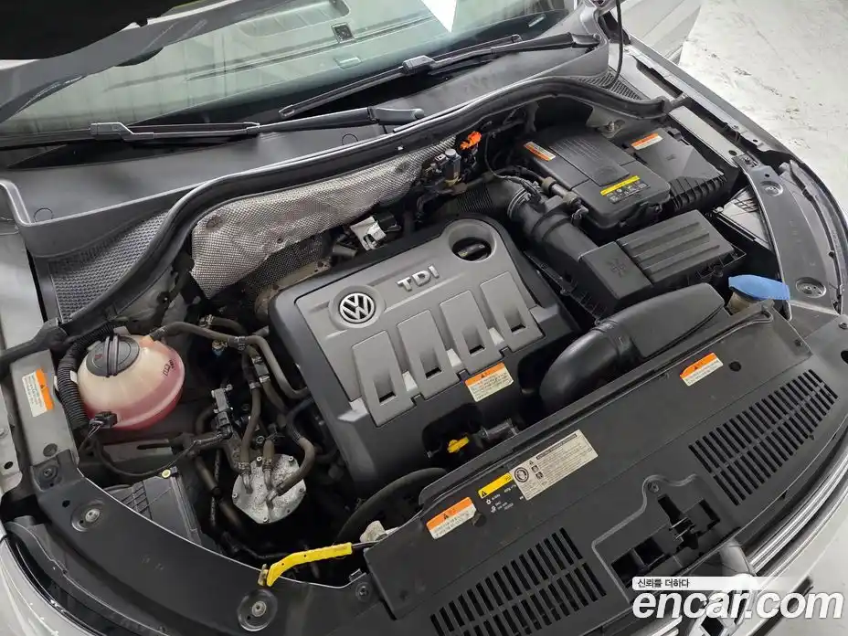 Volkswagen Tiguan 2014 2.0 Автомат в Москве № 521866, фото 8