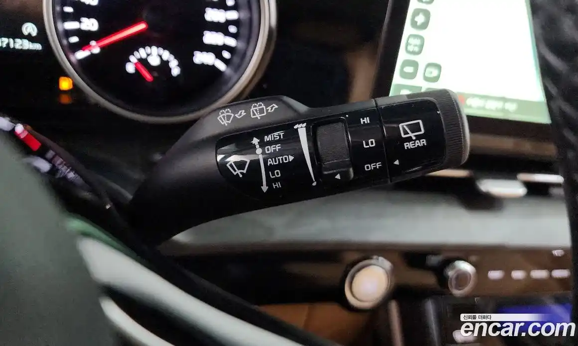 Kia Canival 2023 2.2 Автомат в Москве № 522468, фото 14