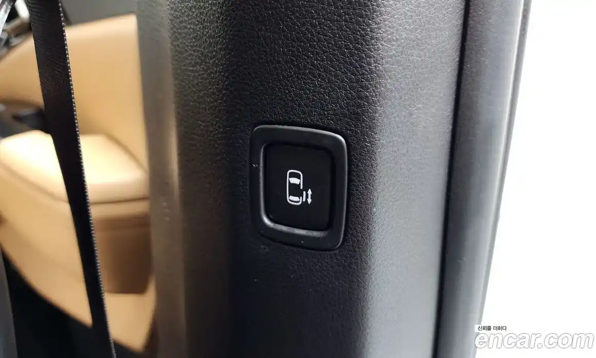 Kia Canival 2023 2.2 Автомат в Москве № 522468, фото 18