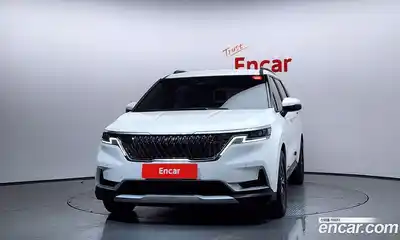 Kia Canival 2023 2.2 Автомат в Москве № 522468, миниатюра 3