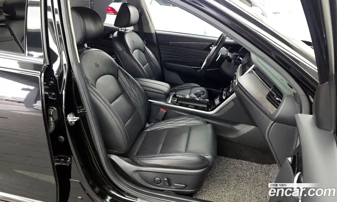 Kia K7 2020 3.0 Автомат в Москве № 522548, фото 11