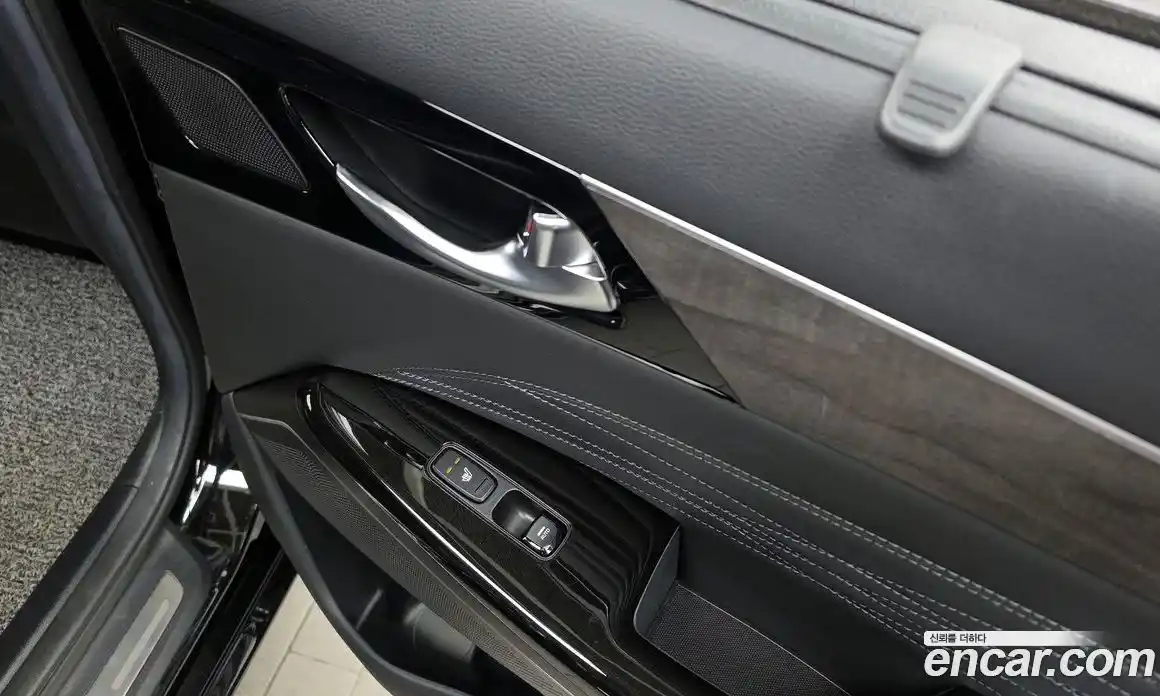 Kia K7 2020 3.0 Автомат в Москве № 522548, фото 19