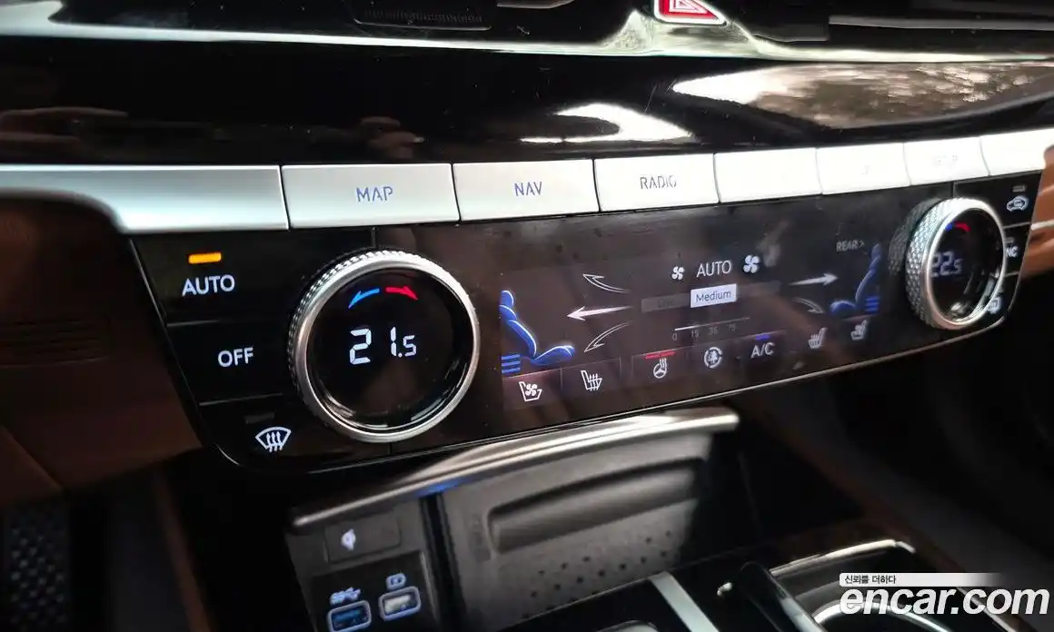 Genesis G80 2024 2.5 Автомат в Москве № 523321, фото 16