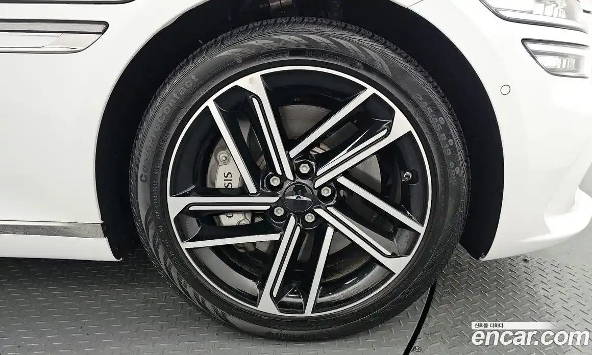 Genesis G80 2025 2.5 Автомат в Москве № 523536, фото 5