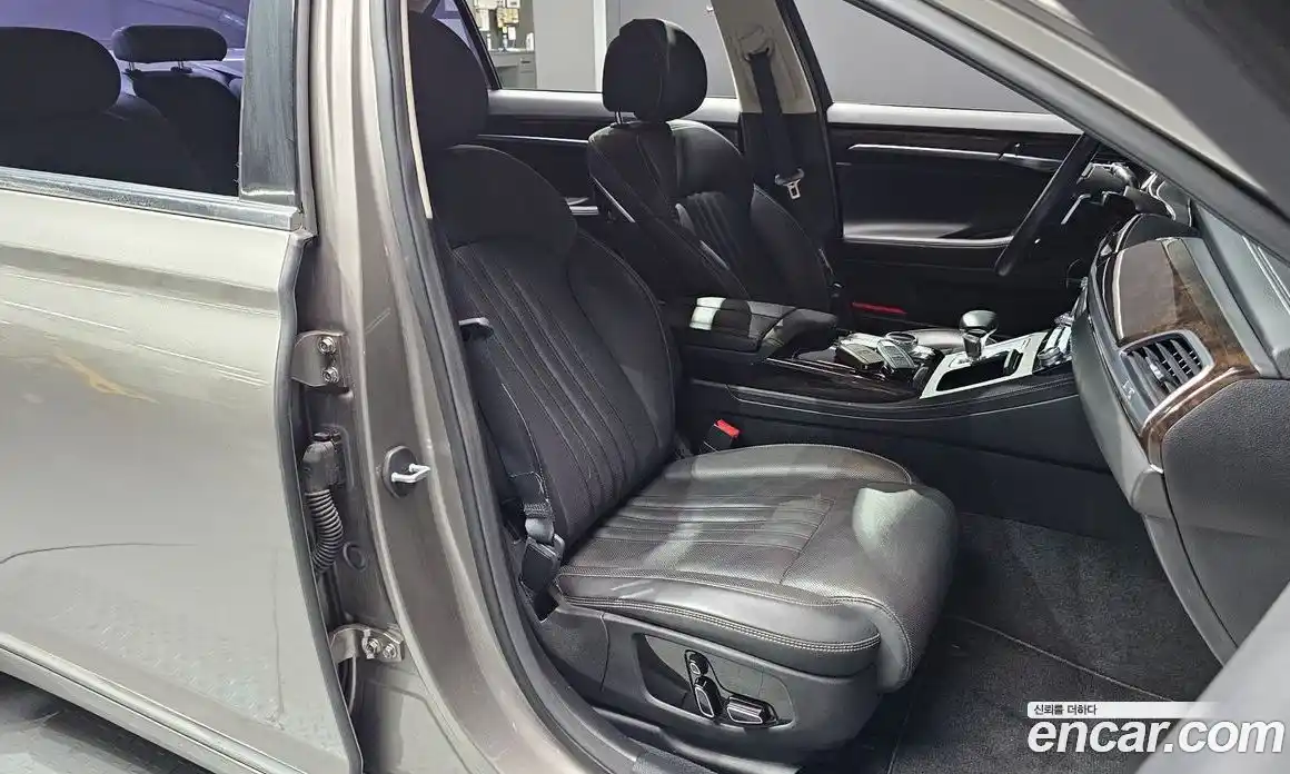 Genesis G90 2019 3.8 Автомат в Москве № 523548, фото 11