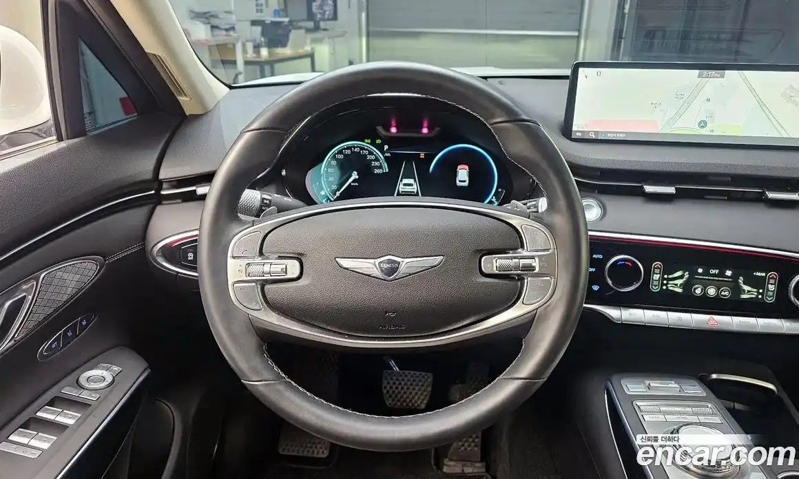 Genesis GV70 2022 2.5 Автомат в Москве № 523659, фото 14