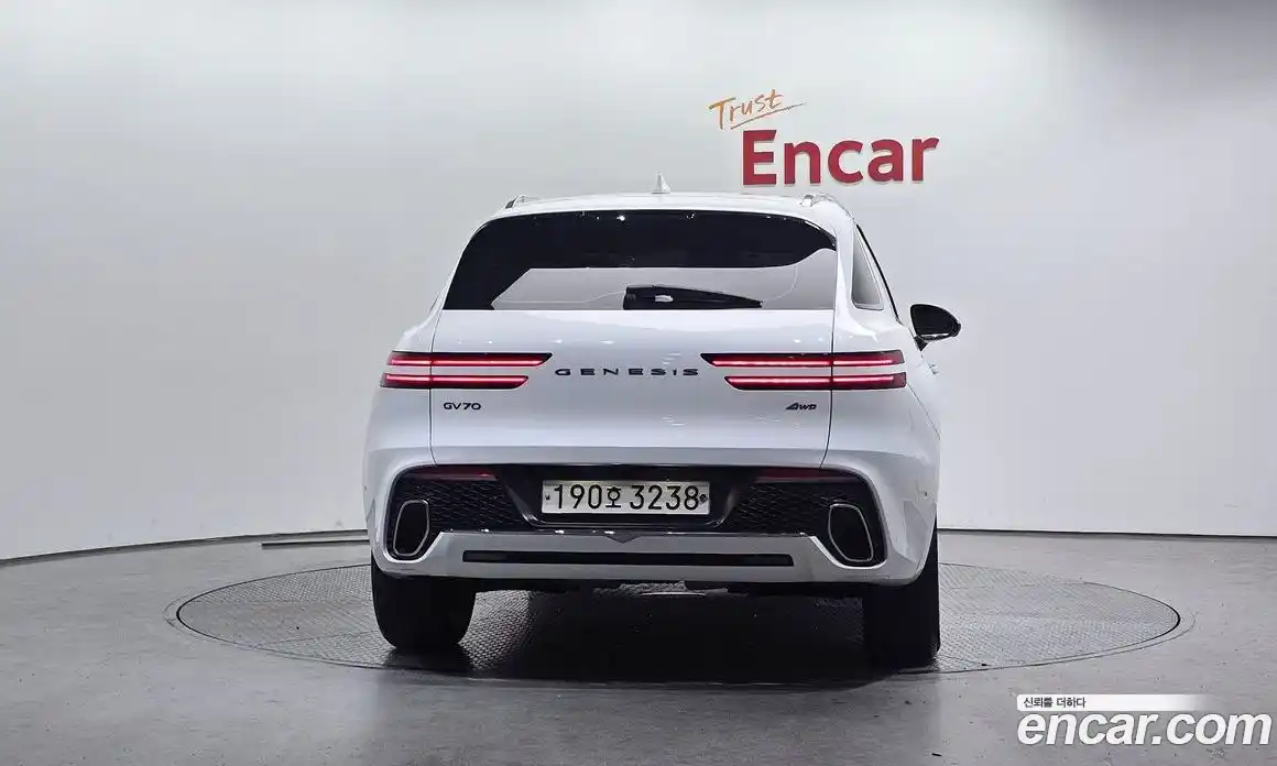 Genesis GV70 2022 2.5 Автомат в Москве № 523659, фото 4