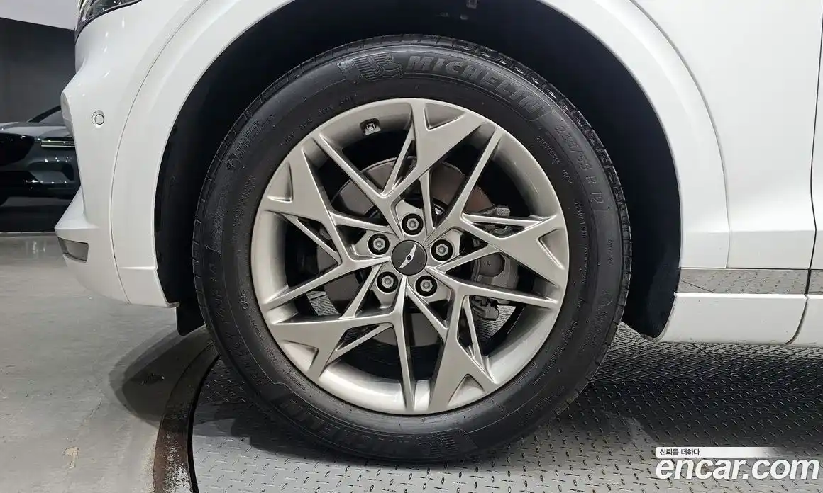 Genesis GV70 2022 2.5 Автомат в Москве № 523659, фото 5