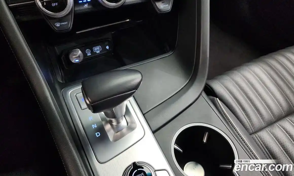 Genesis G70 2018 2.0 Автомат в Москве № 523802, фото 9