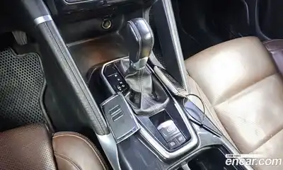 Renault QM6 2017 2.0 Автомат в Москве № 523886, миниатюра 9