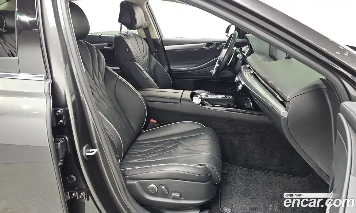 Genesis G80 2022 2.5 Автомат в Москве № 524188, фото 10