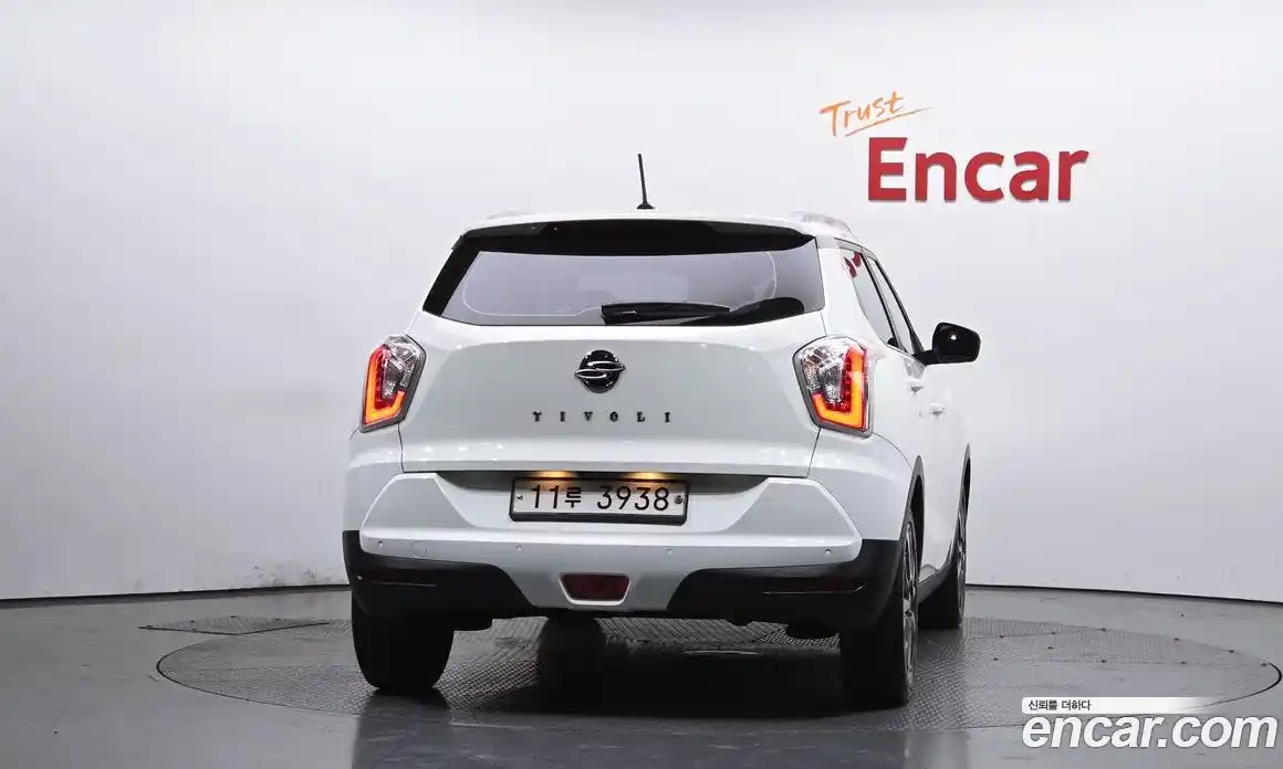 SsangYong TIBOLI 2016 1.6 Автомат в Москве № 526155, фото 3