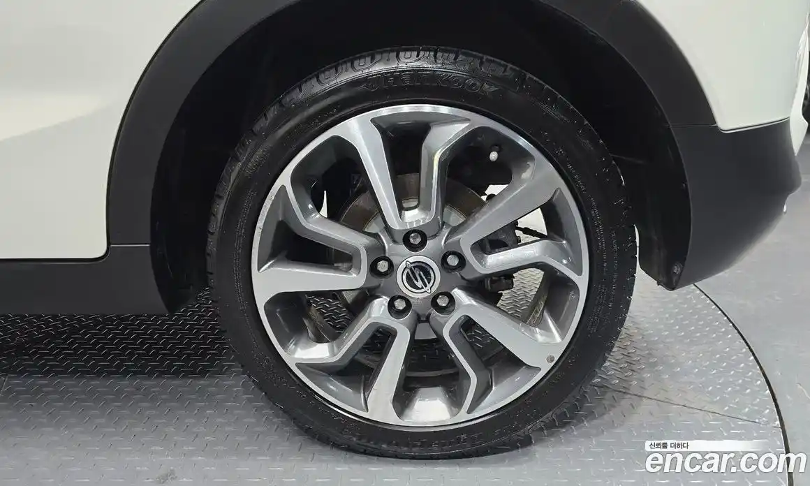 SsangYong TIBOLI 2016 1.6 Автомат в Москве № 526155, фото 4