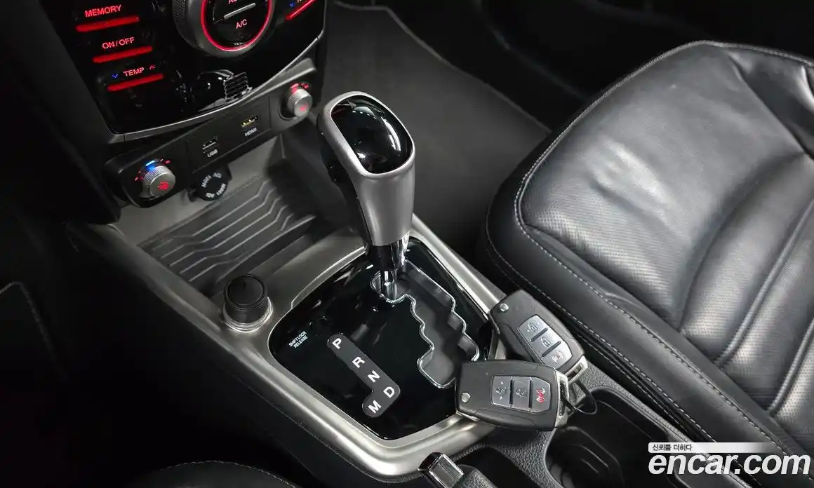 SsangYong TIBOLI 2016 1.6 Автомат в Москве № 526155, фото 8