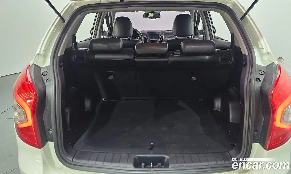 SsangYong Korando 2015 2.0 Автомат в Москве № 526828, фото 20