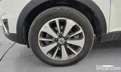 SsangYong Korando 2015 2.0 Автомат в Москве № 526828, миниатюра 5