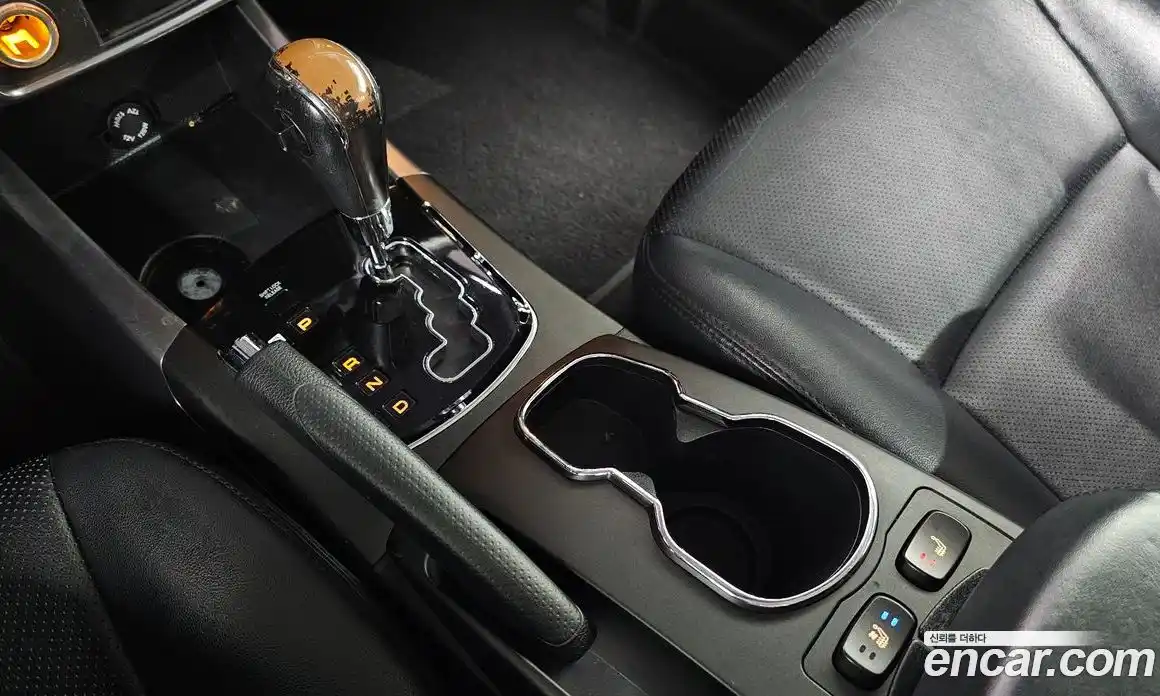 SsangYong Korando 2015 2.0 Автомат в Москве № 526828, фото 9