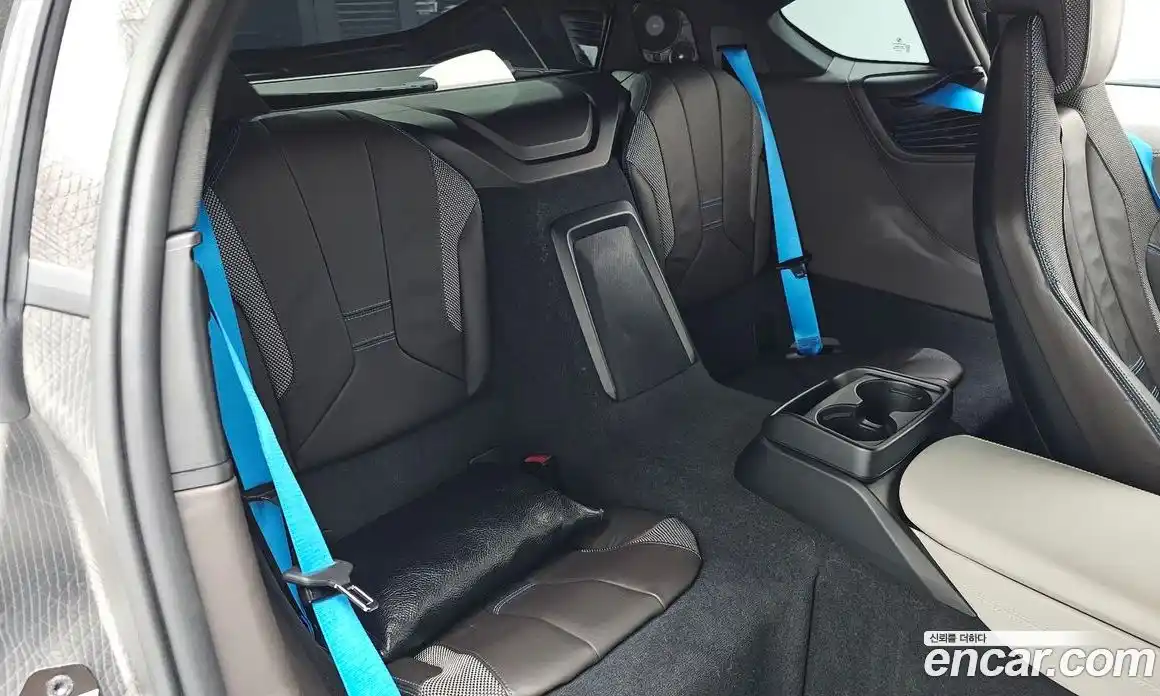 BMW i8 2016 1.5 Автомат в Москве № 527274, фото 11